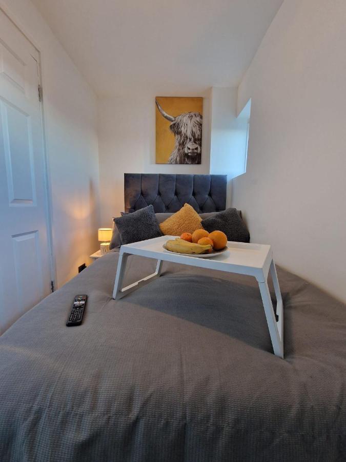 Private Room In London Enfield With Parking מראה חיצוני תמונה